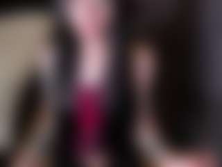 karinisse's Live Sex Cam Show