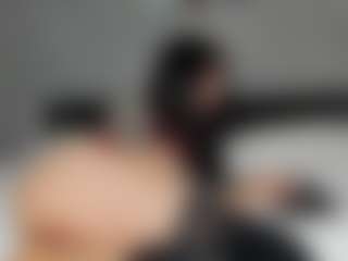 karinisse's Live Sex Cam Show