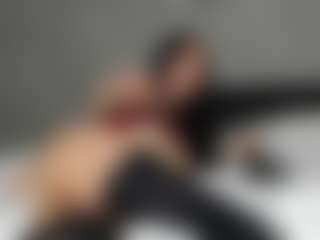 karinisse's Live Sex Cam Show