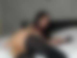 karinisse's Live Sex Cam Show