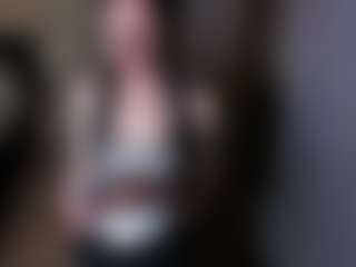 Live cam show with karinisse - HD on PervPlay.com