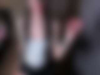 karinisse's Live Sex Cam Show