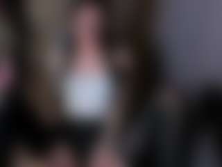karinisse's Live Sex Cam Show