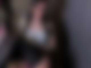 karinisse's Live Sex Cam Show