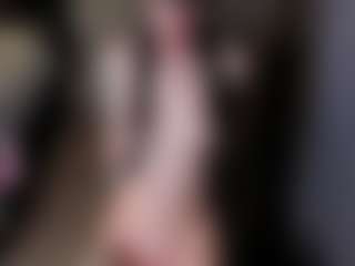 karinisse's Live Sex Cam Show
