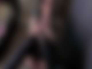 karinisse's Live Sex Cam Show