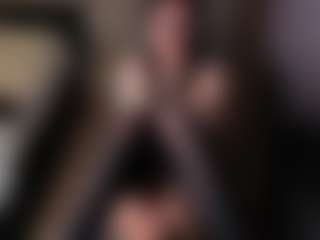 karinisse's Live Sex Cam Show