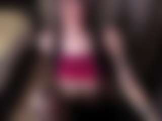 karinisse's Live Sex Cam Show
