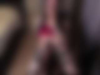 karinisse's Live Sex Cam Show