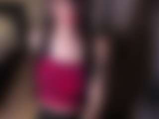 karinisse's Live Sex Cam Show