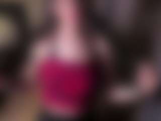 karinisse's Live Sex Cam Show