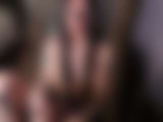 karinisse's Live Sex Cam Show