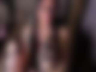 karinisse's Live Sex Cam Show