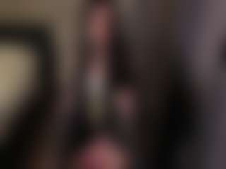 karinisse's Live Sex Cam Show