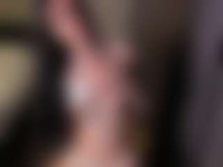 karinisse's Live Sex Cam Show