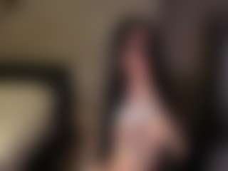 karinisse's Live Sex Cam Show