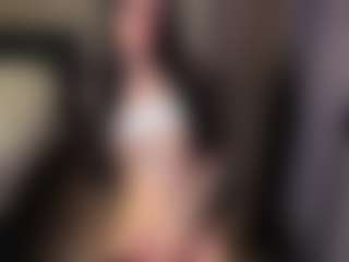 karinisse's Live Sex Cam Show