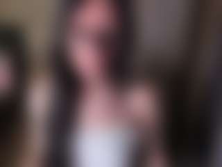 karinisse's Live Sex Cam Show