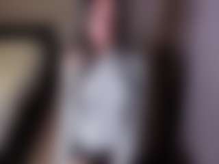 karinisse's Live Sex Cam Show