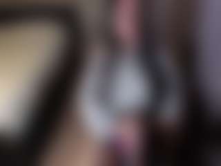karinisse's Live Sex Cam Show