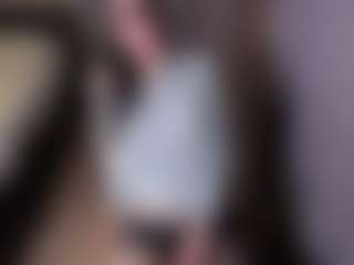 karinisse's Live Sex Cam Show