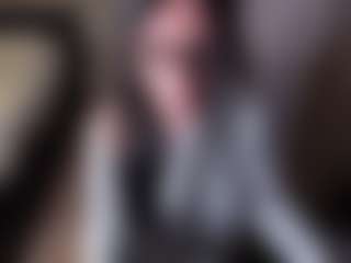 karinisse's Live Sex Cam Show