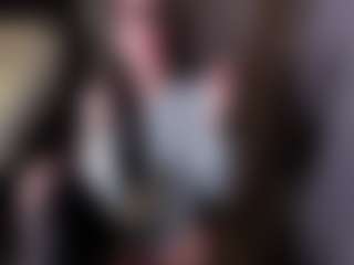 karinisse's Live Sex Cam Show