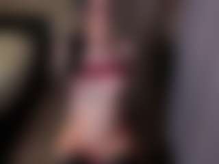 karinisse's Live Sex Cam Show