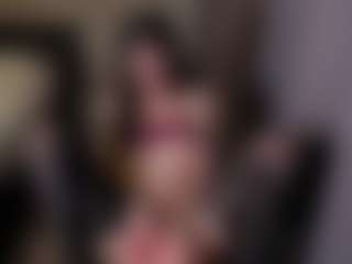 karinisse's Live Sex Cam Show