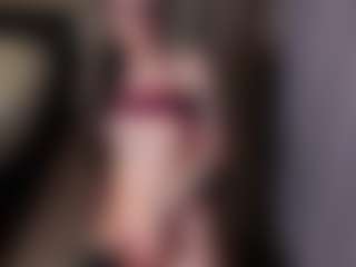 karinisse's Live Sex Cam Show