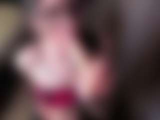 karinisse's Live Sex Cam Show