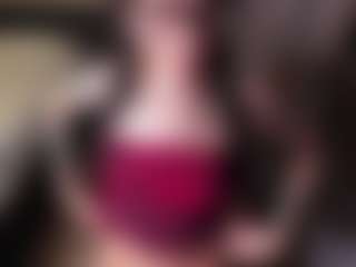 karinisse's Live Sex Cam Show