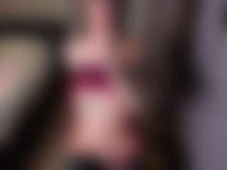 karinisse's Live Sex Cam Show