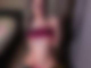 karinisse's Live Sex Cam Show