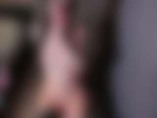 karinisse's Live Sex Cam Show