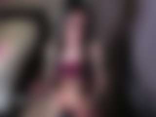 karinisse's Live Sex Cam Show