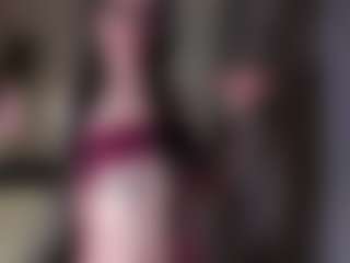 karinisse's Live Sex Cam Show