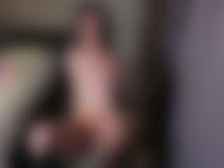 karinisse's Live Sex Cam Show
