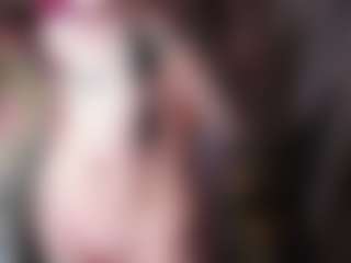 karinisse's Live Sex Cam Show