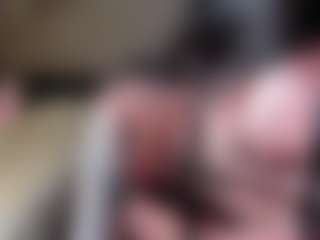 karinisse's Live Sex Cam Show