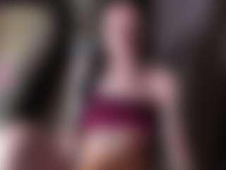 karinisse's Live Sex Cam Show