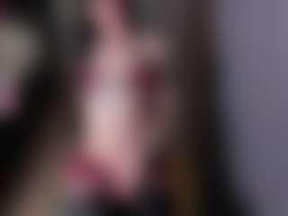 karinisse's Live Sex Cam Show