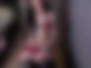 karinisse's Live Sex Cam Show