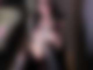 karinisse's Live Sex Cam Show