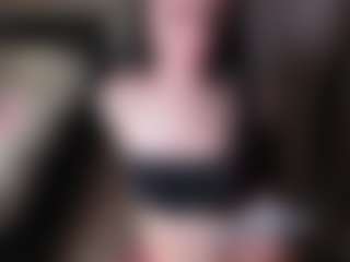 karinisse's Live Sex Cam Show