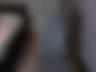 karinisse's Live Sex Cam Show