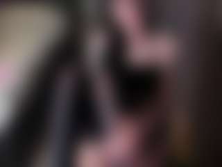 karinisse's Live Sex Cam Show