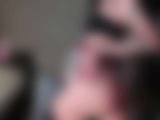 karinisse's Live Sex Cam Show