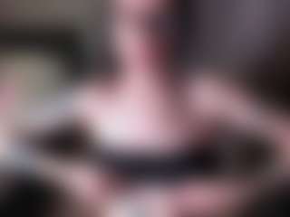 karinisse's Live Sex Cam Show