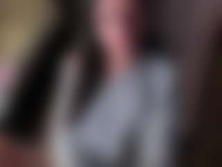 karinisse's Live Sex Cam Show
